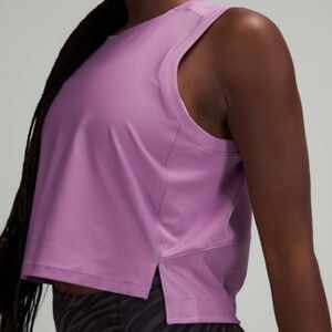 Lululemon Mesh Back Cropped Train Tank Top Wisteria Purple, Size 2